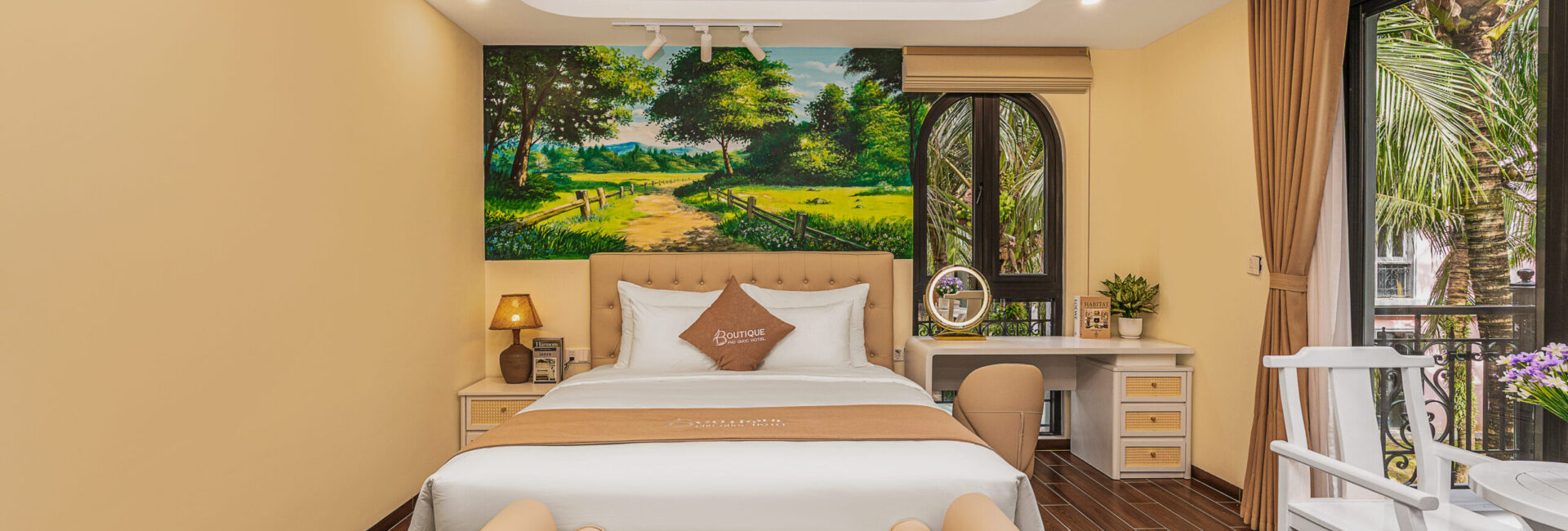 Studio Deluxe Room