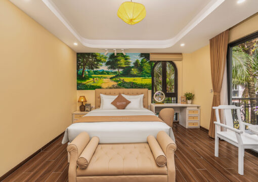 Studio Deluxe Room