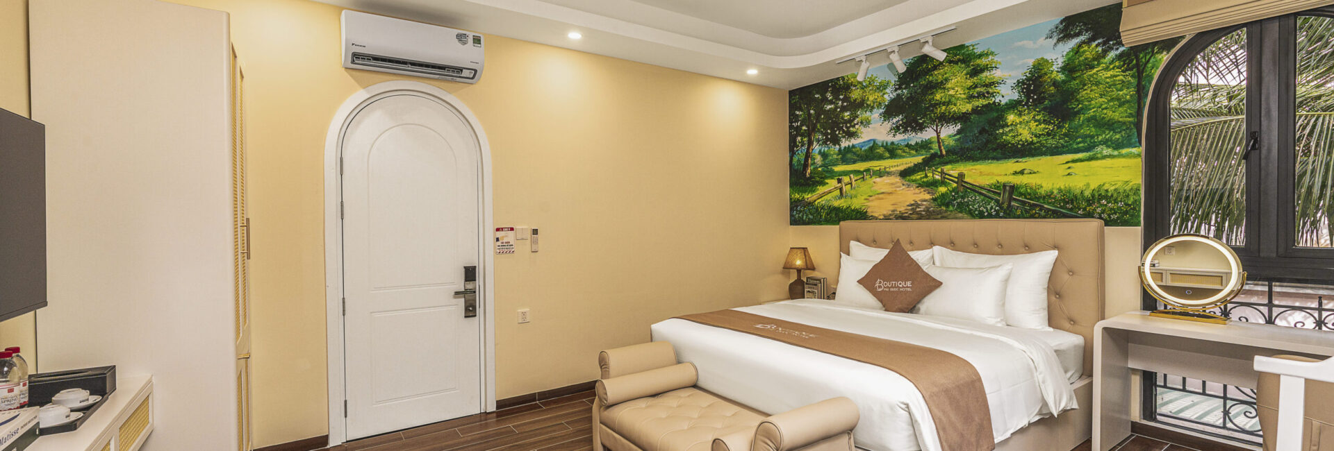 Studio Deluxe Room