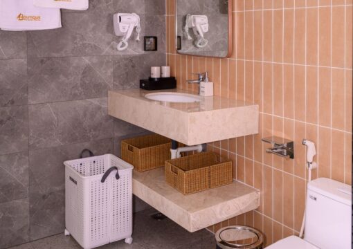 Studio Deluxe Room